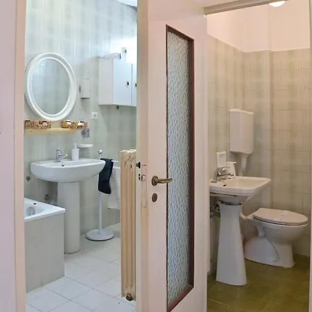 Casa Serena * 이브레아